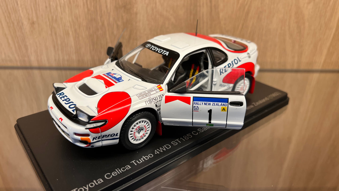 1/24 Die-Cast Hatchette Collection TOYOTA - CELICA GT4 TURBO 4WD ST185 TEAM CASTROL N 1 WINNER RALLY NEW ZEALAND 1992 CARLOS SAINZ - LUIS MOYA