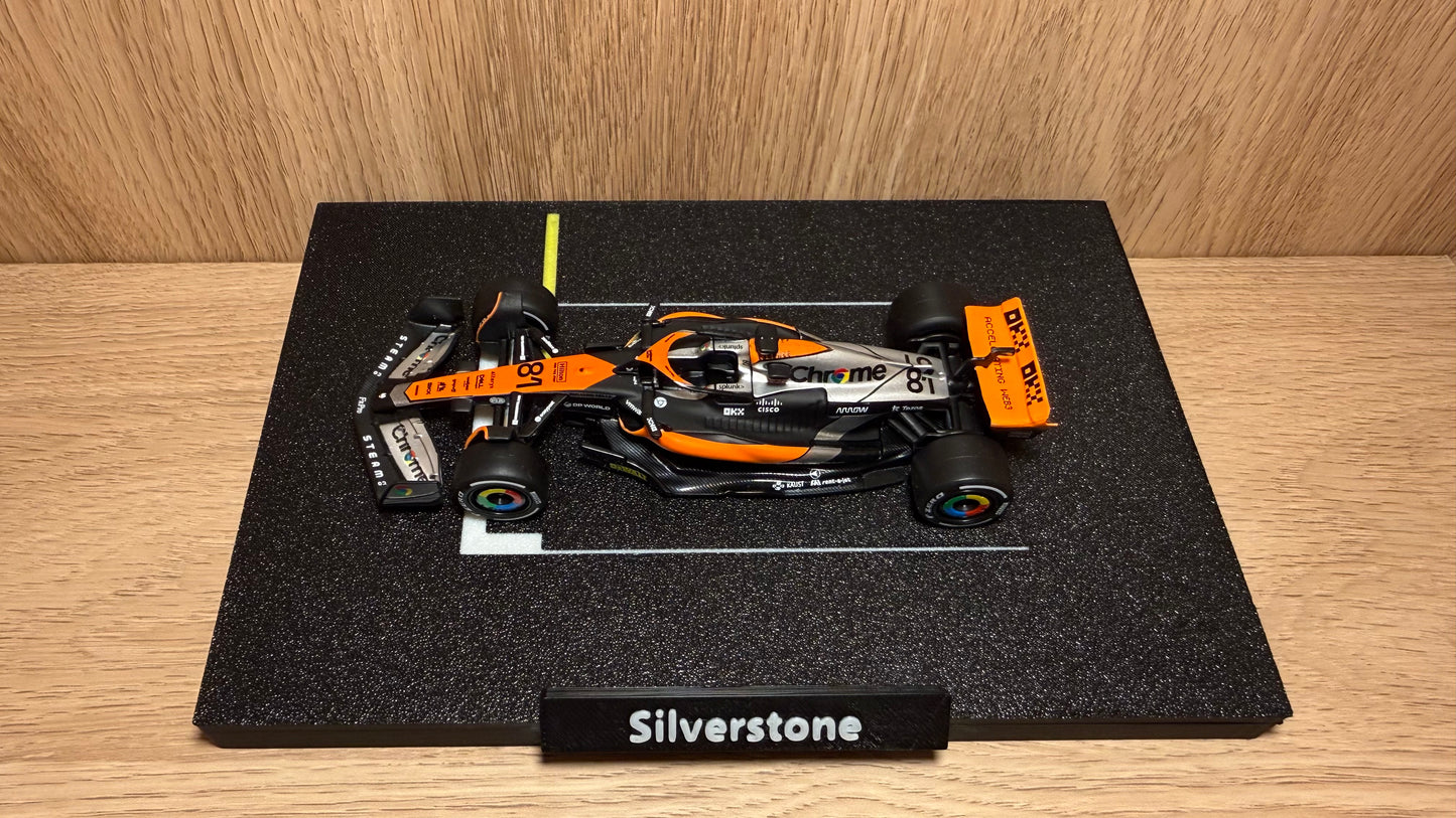 1/43 McLaren F1 #81 Oscar Piastri British Grand Prix Starting Grid Silverstone Special Edition