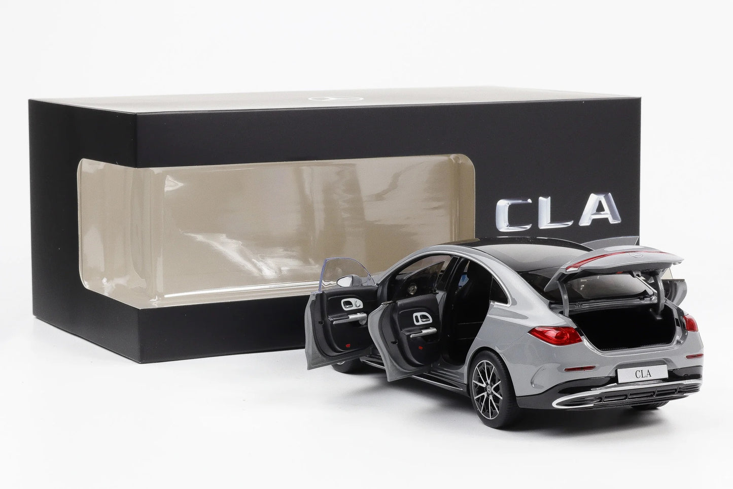 1/18 NZG MERCEDES BENZ - CLA-CLASS (C174) BEV 2025 - ALPINE GREY - DEALER EDITION (Copy)