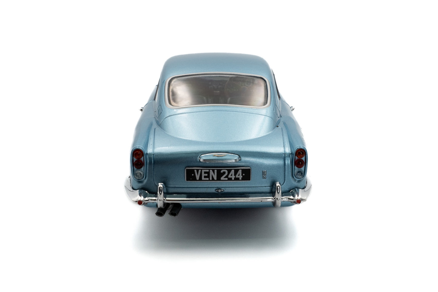 SOLIDO - 1/18 - ASTON MARTIN - DB5 1964 - LIGHT BLUE MET