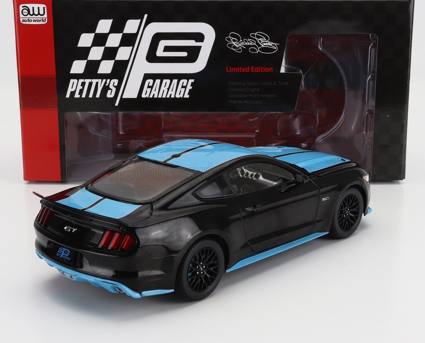 1/18 AUTOWORLD FORD USA - MUSTANG 5.0 GT COUPE CUSTOM PETTY'S GARAGE 2015 - BLACK BLUE LIMITED EDITION