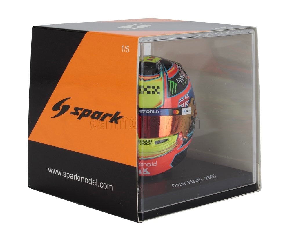 1/5 SPARK HELMET - BELL HELMET - CASCO HELMET F1 OSCAR PIASTRI TEAM MCLAREN N 81 SEASON 2025