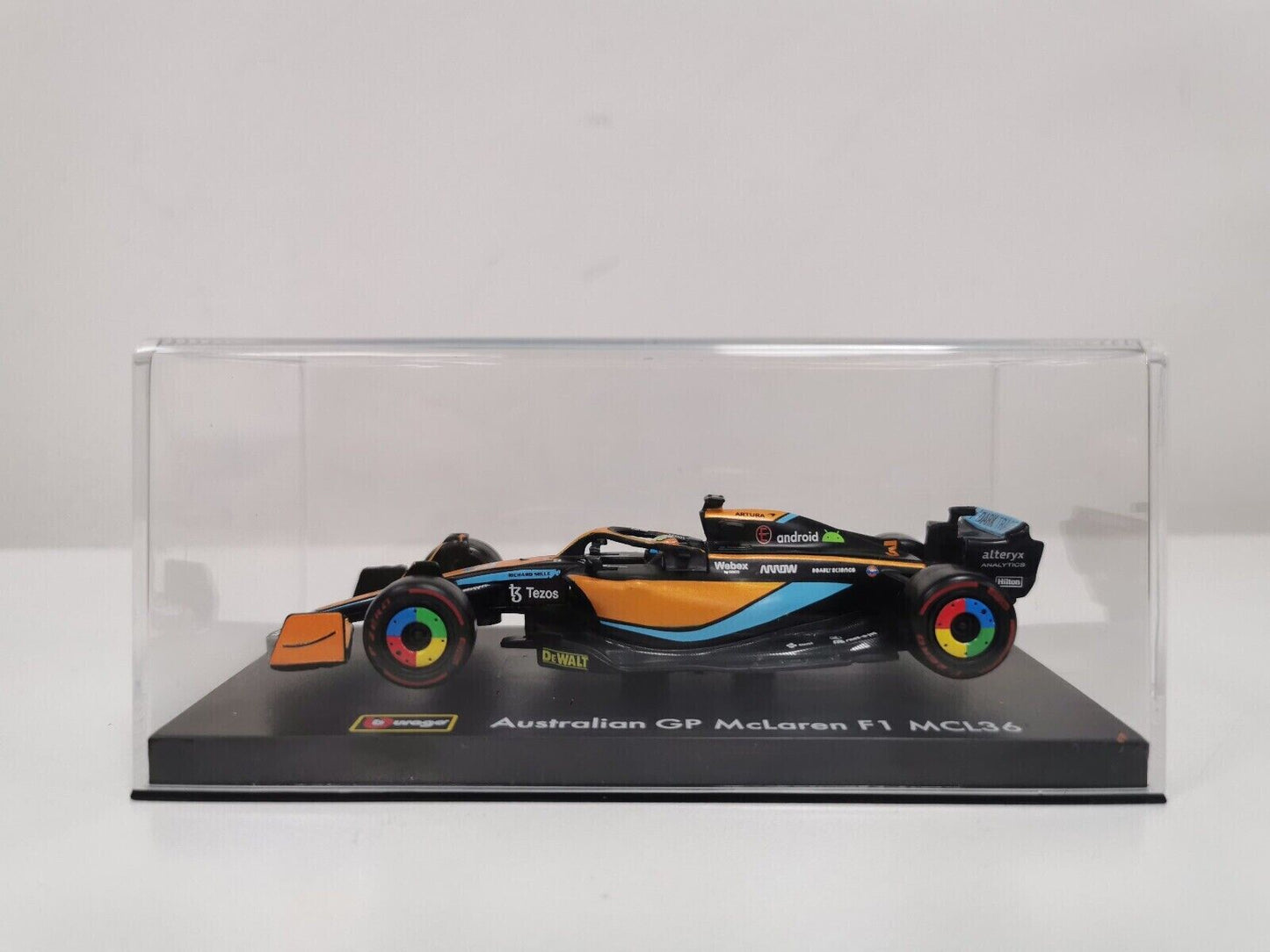 Burago 1/43 Signature MCLAREN MERCEDES MCL36 Australian GP #3 Daniel Ricciardo