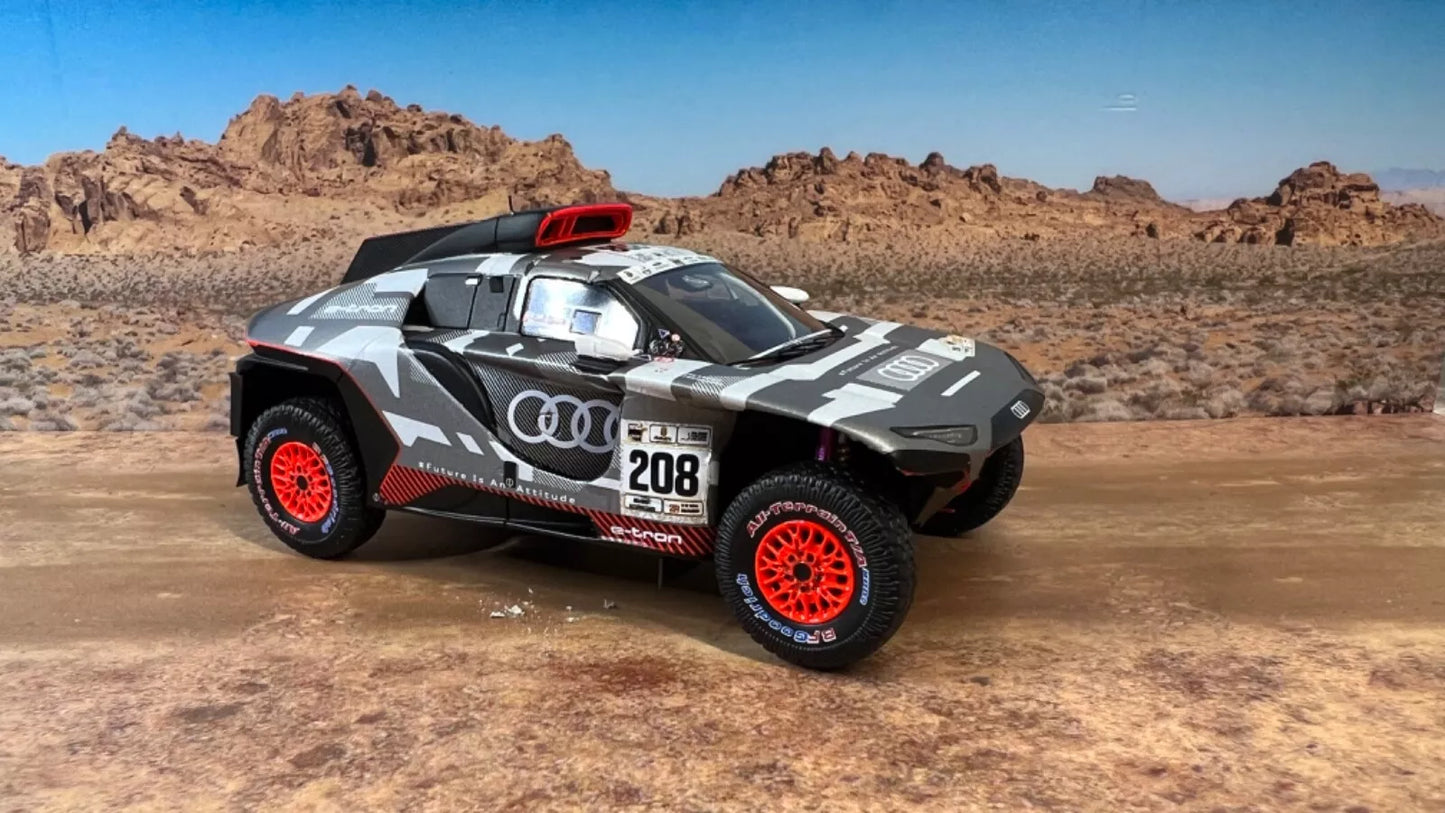 Spark 1/43 Audi RS Q E-Tron #208 S. PETERHANSEL WINNER ABU DHABI CHALLENGE 2022