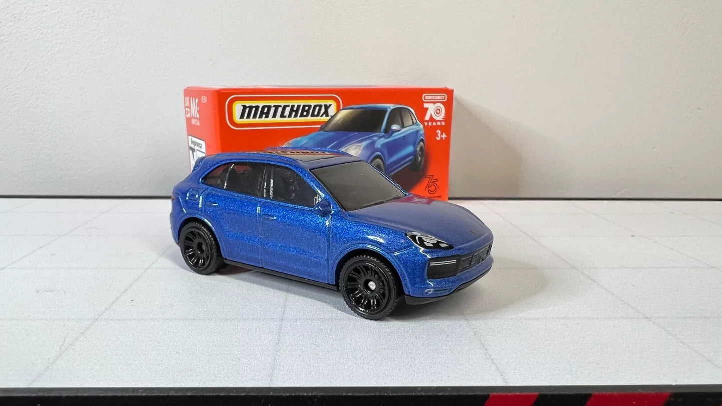 2023 Matchbox Power Grab 78/100 PORSCHE Cayenne Turbo Blue Metallic 70 Years New