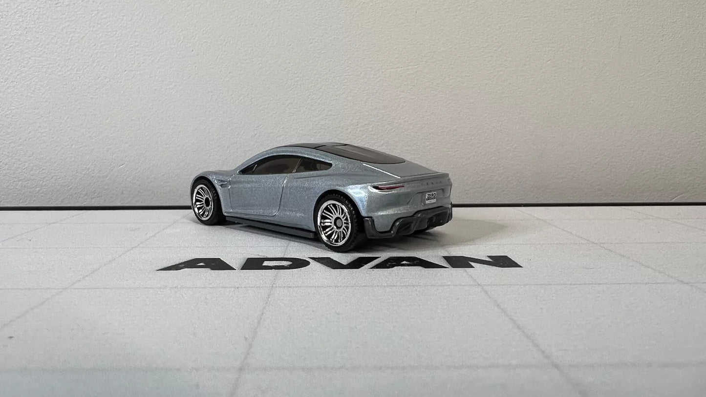 2023 Matchbox Power Grabs #91/100 TESLA ROADSTER Silver 70 Years Special Box