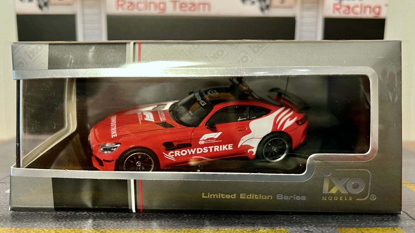 IXO 1/43 MERCEDES BENZ GT-R AMG F1 SAFETY CAR CROWDSTRIKE 2021 BERND MAYLANDER - W/ FULL FIA F1 DECALS LIMITED EDITION!