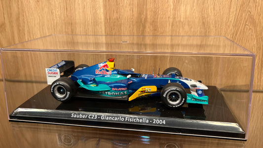 1/24 Die-Cast Hatchette Collection SAUBER - F1 C23 PETRONAS N 11 2004 GIANCARLO FISICHELLA w/ Display Case