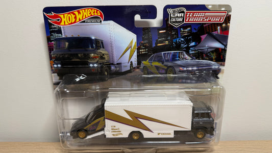 Hot Wheels Premium Car Culture Team Transporter #52 Nissan Silvia S13 Sakura Sprinter Mint