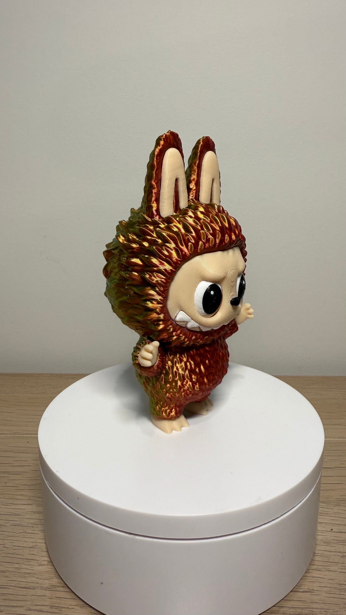 High Quality 3D Printed Labubu Doll Figurine in Technicolour Dream Coat Chameleon Tri-Colour w/ Rolling Eyes 12X7X5.5cm