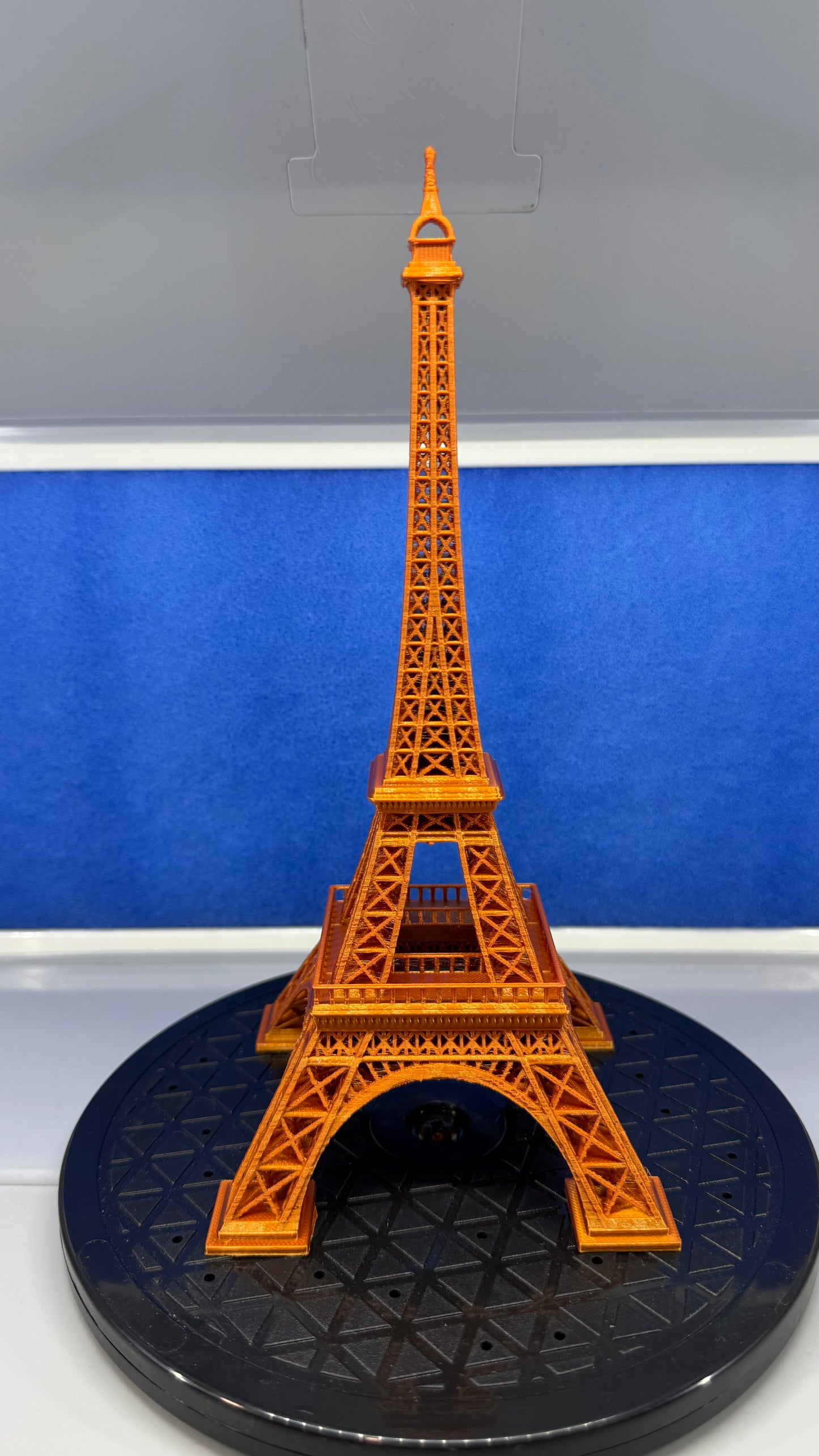 1/1375 Scale 3D Printed Detailed Model of the Paris Eifel Tower in Shiny Copper Colour 24cm X 10.7cmX 10.7cm