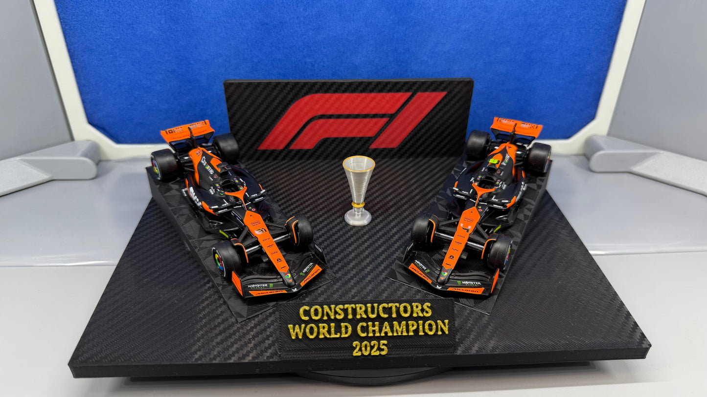 1/43 Die-Cast McLaren F1 Constructors World Champion Carbon Fibre Finish Diorama Set w/ LN4 Lando Norris OP81 Oscar Piastri & Replica Trophy