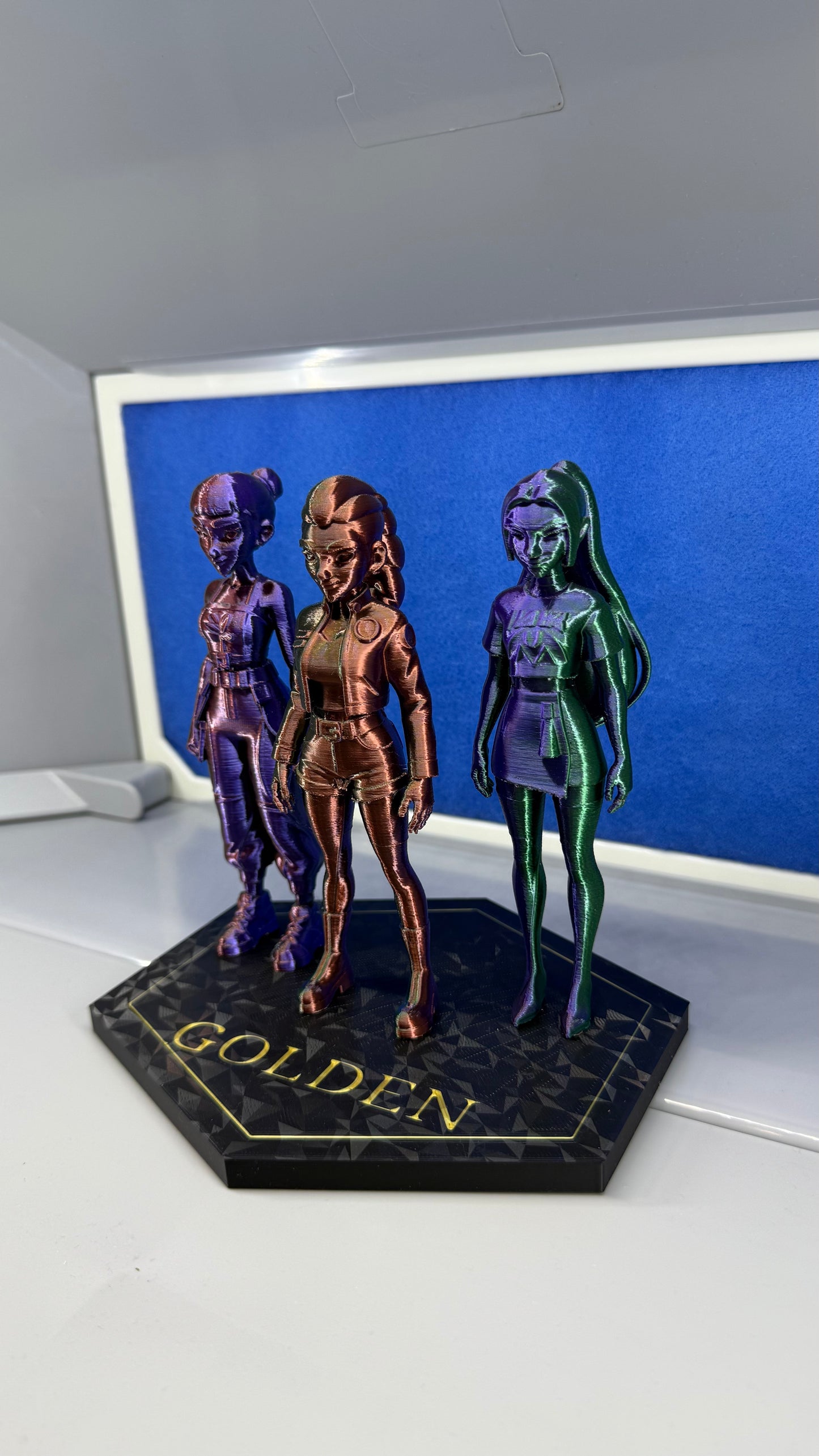 3D Printed K-Pop Demon Hunters Huntrix Rumi Zoey Mira Special Golden Diorama Display 16X15.5X16.5cm