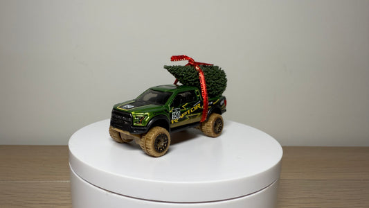 Hot Wheels Ford F-150 Raptor Extra Painted Details w/ Realistic Christmas Tree