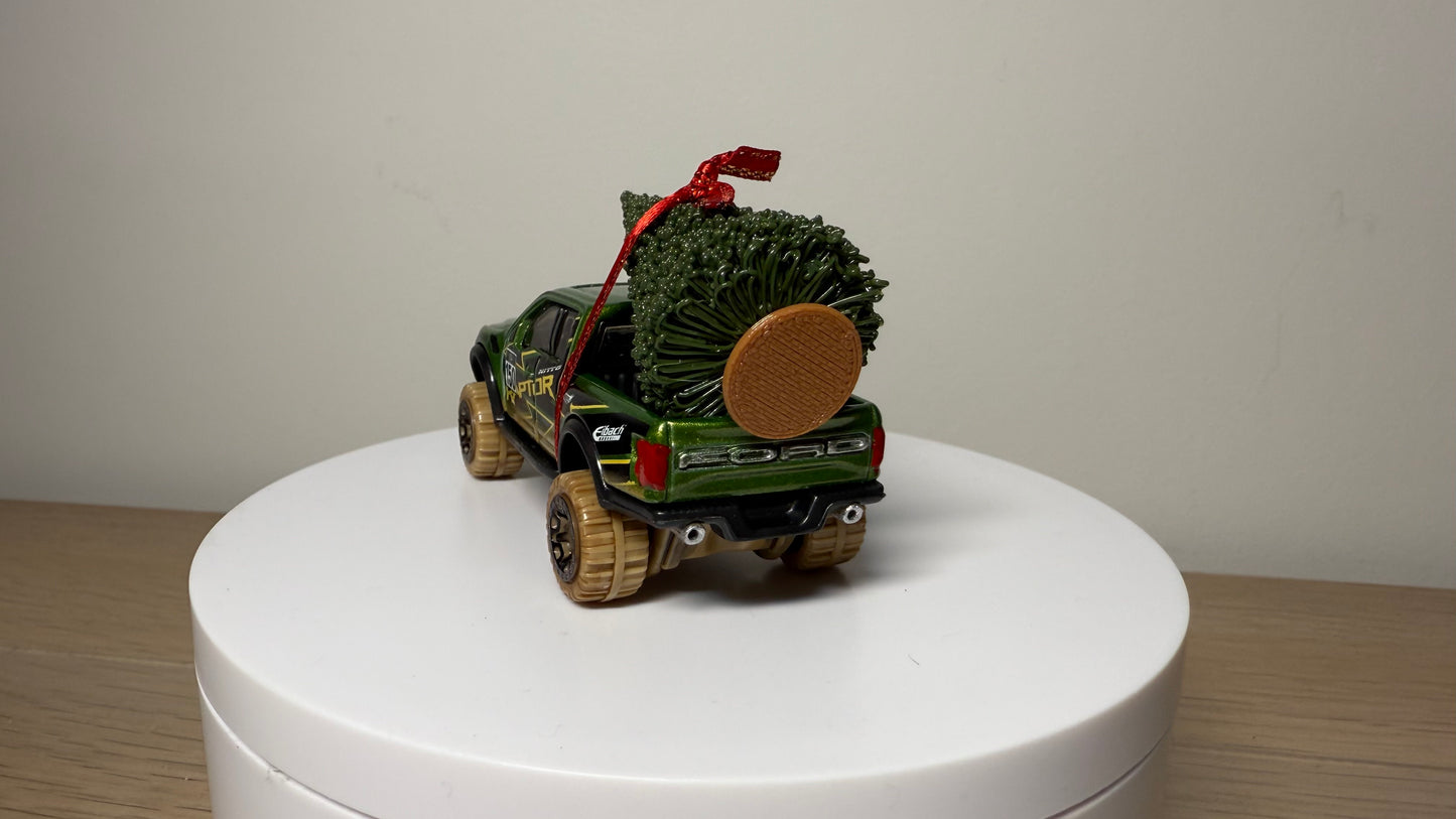 Hot Wheels Ford F-150 Raptor Extra Painted Details w/ Realistic Christmas Tree