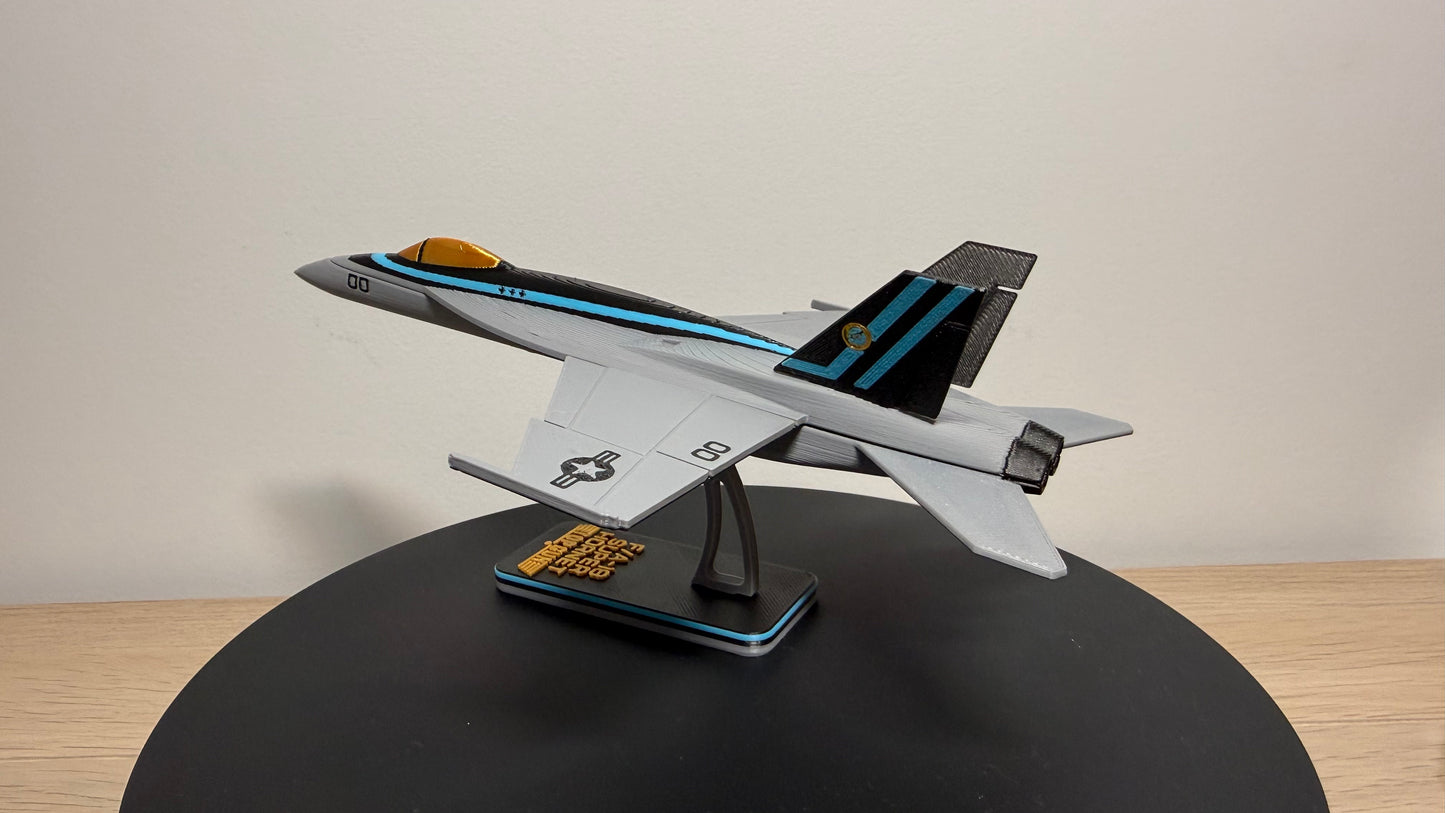 1/100 F/A-18 Super Hornet Top Gun Maverick Fighter Jet Colour Snap Model Kit