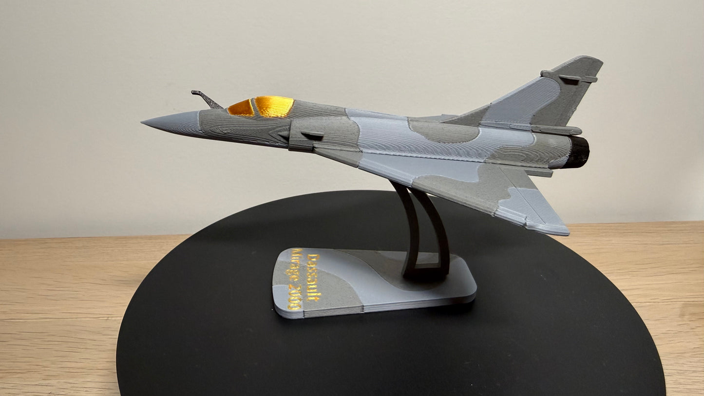 1/100 Dassault Mirage 2000 Fighter Jet Full Colour Snap Model Kit