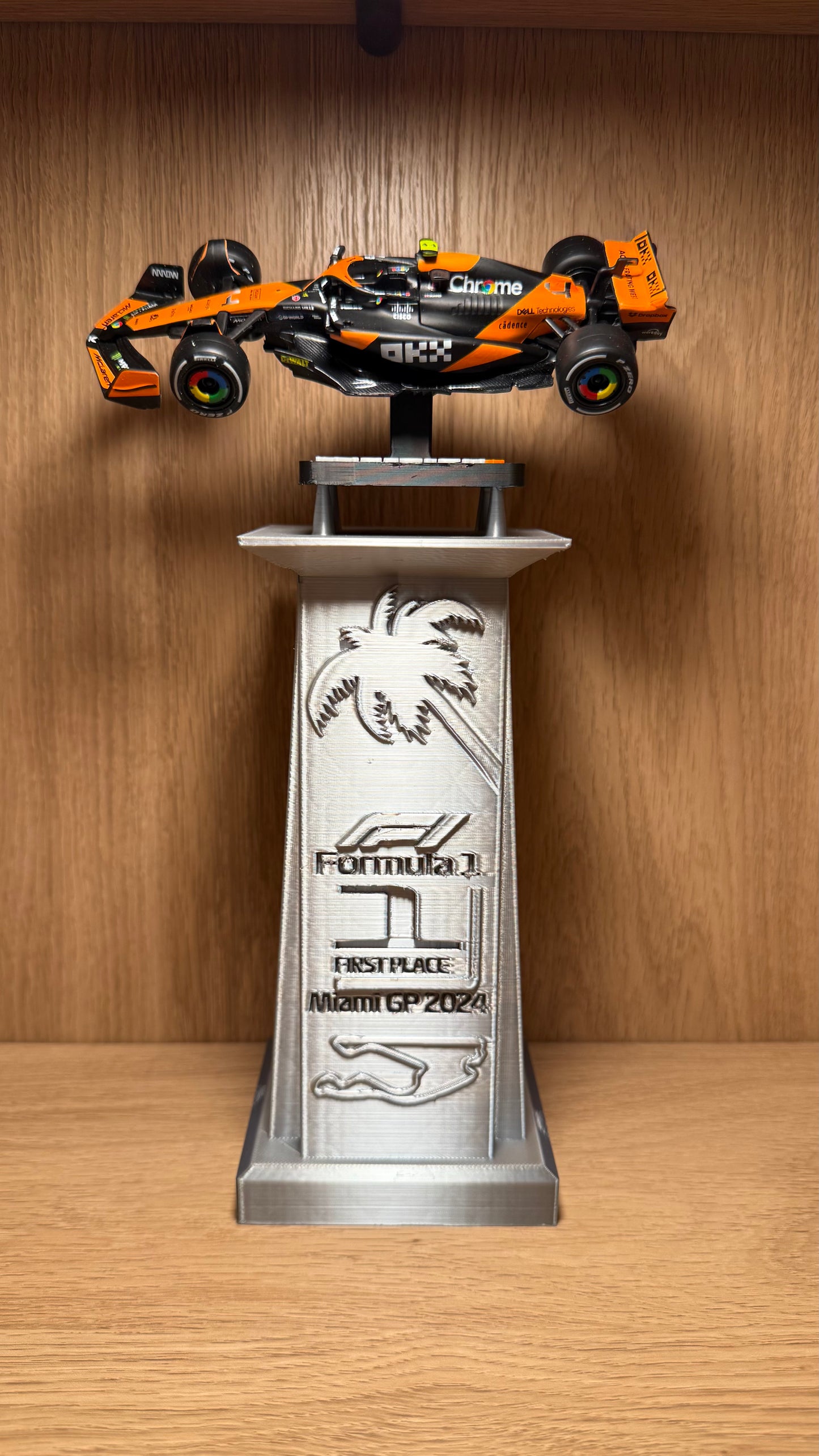 1/43 Die-Cast McLaren F1 #4 Lando Norris 2024 Miami Grand Prix First Ever Win Special Edition