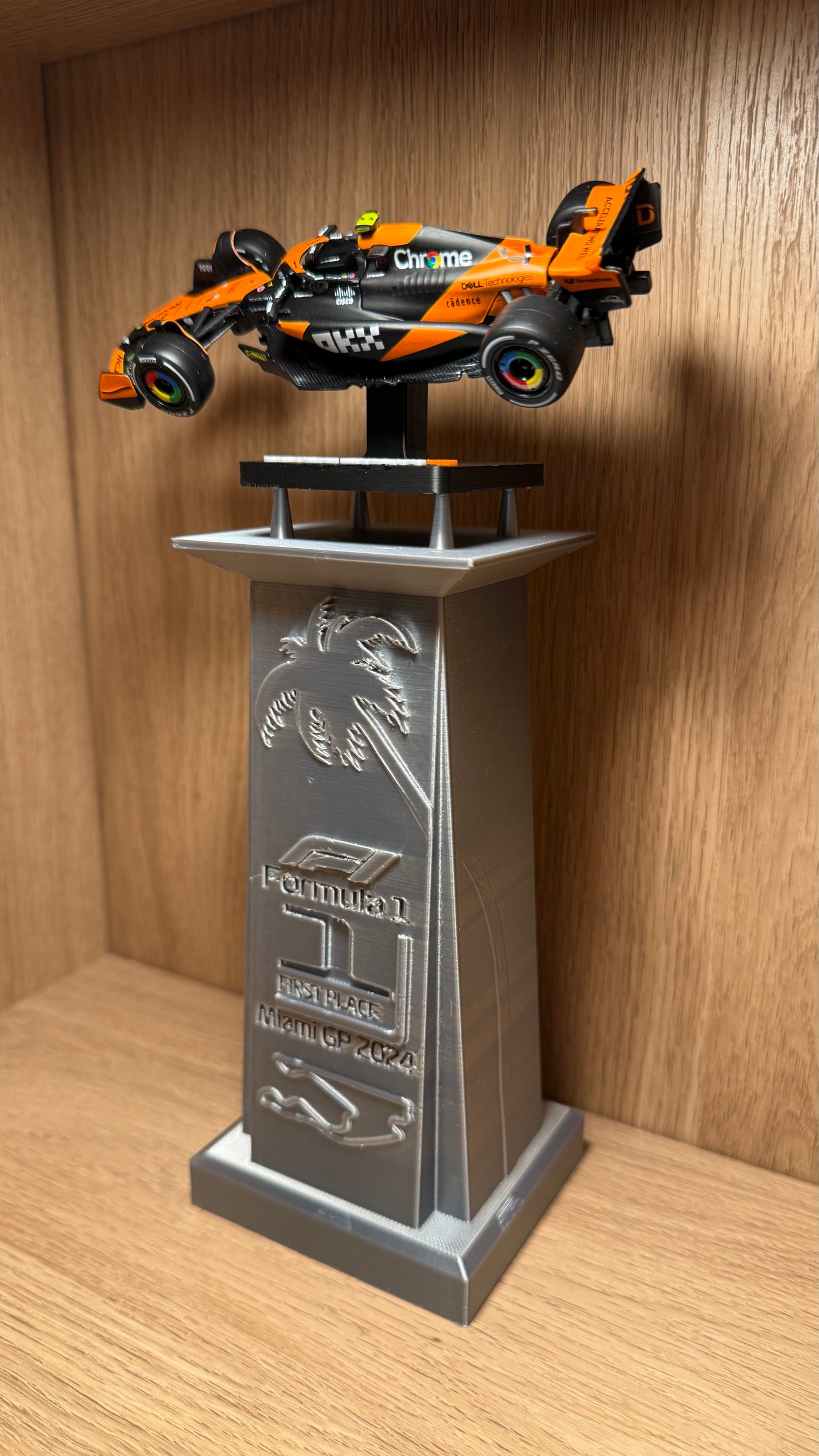 1/43 Die-Cast McLaren F1 #4 Lando Norris 2024 Miami Grand Prix First Ever Win Special Edition