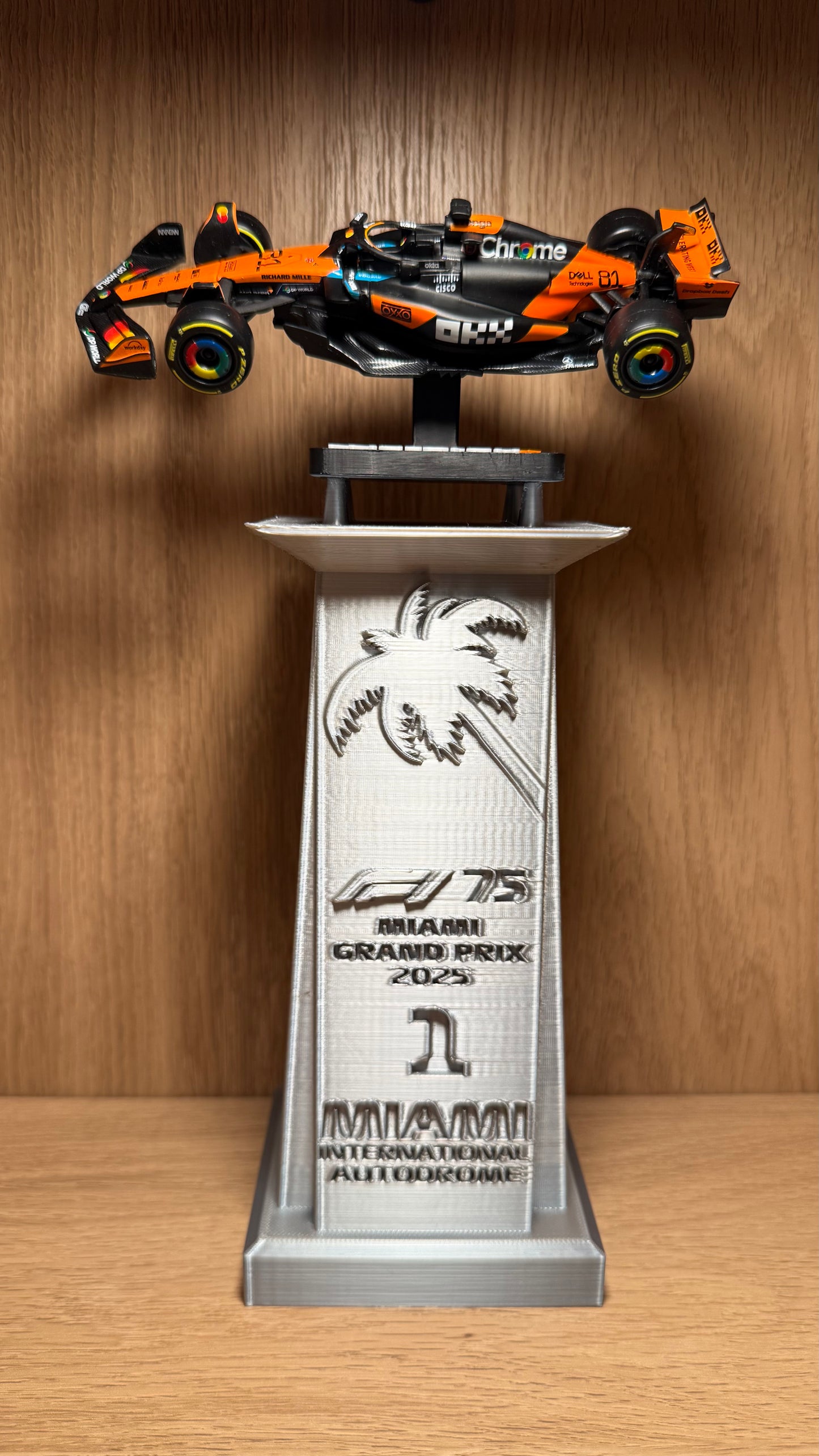 1/43 Die-Cast McLaren F1 #81 Oscar Piastri Winner 2025 Miami Grand Prix Special Edition