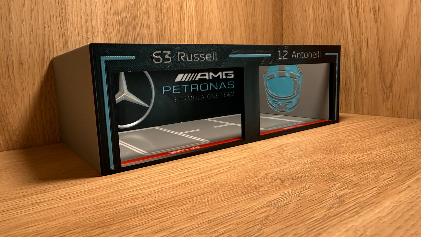 1/64 Mercedes AMG F1 Pit Garage Russell & Antonelli for Hot Wheels Spark Burago