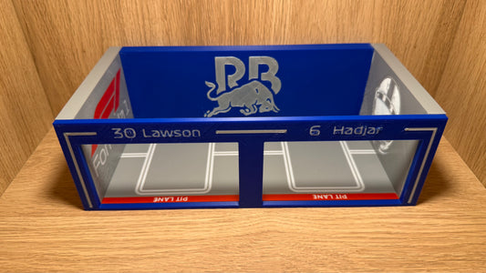 1/64 ViSA RB Racing F1 Pit Garage Lawson & Hadjar Hot Wheels Spark Burago