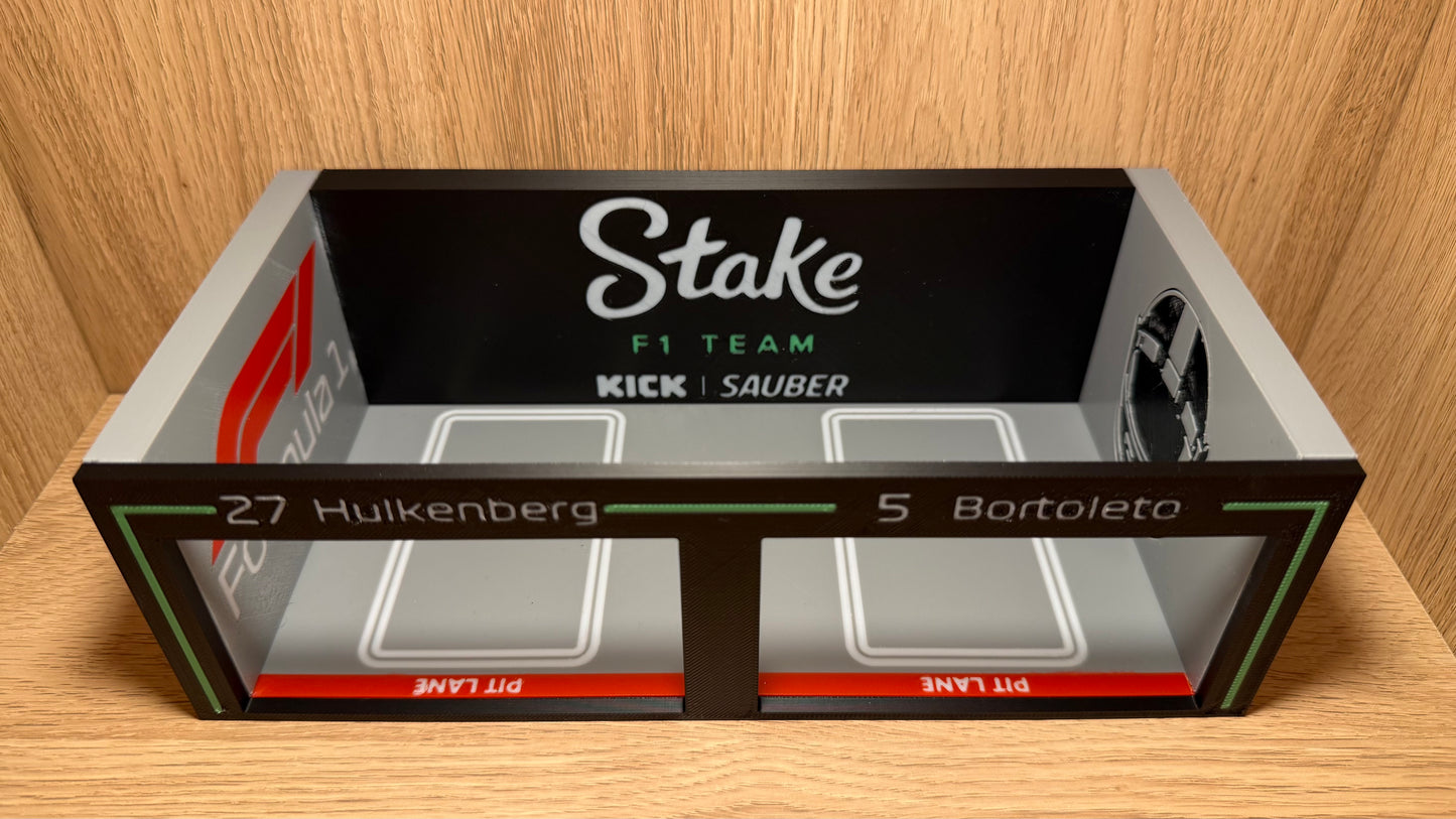 1/64 Stake Sauber F1 Pit Garage Hulkenberg & Bortoleto Hot Wheels Spark Burago