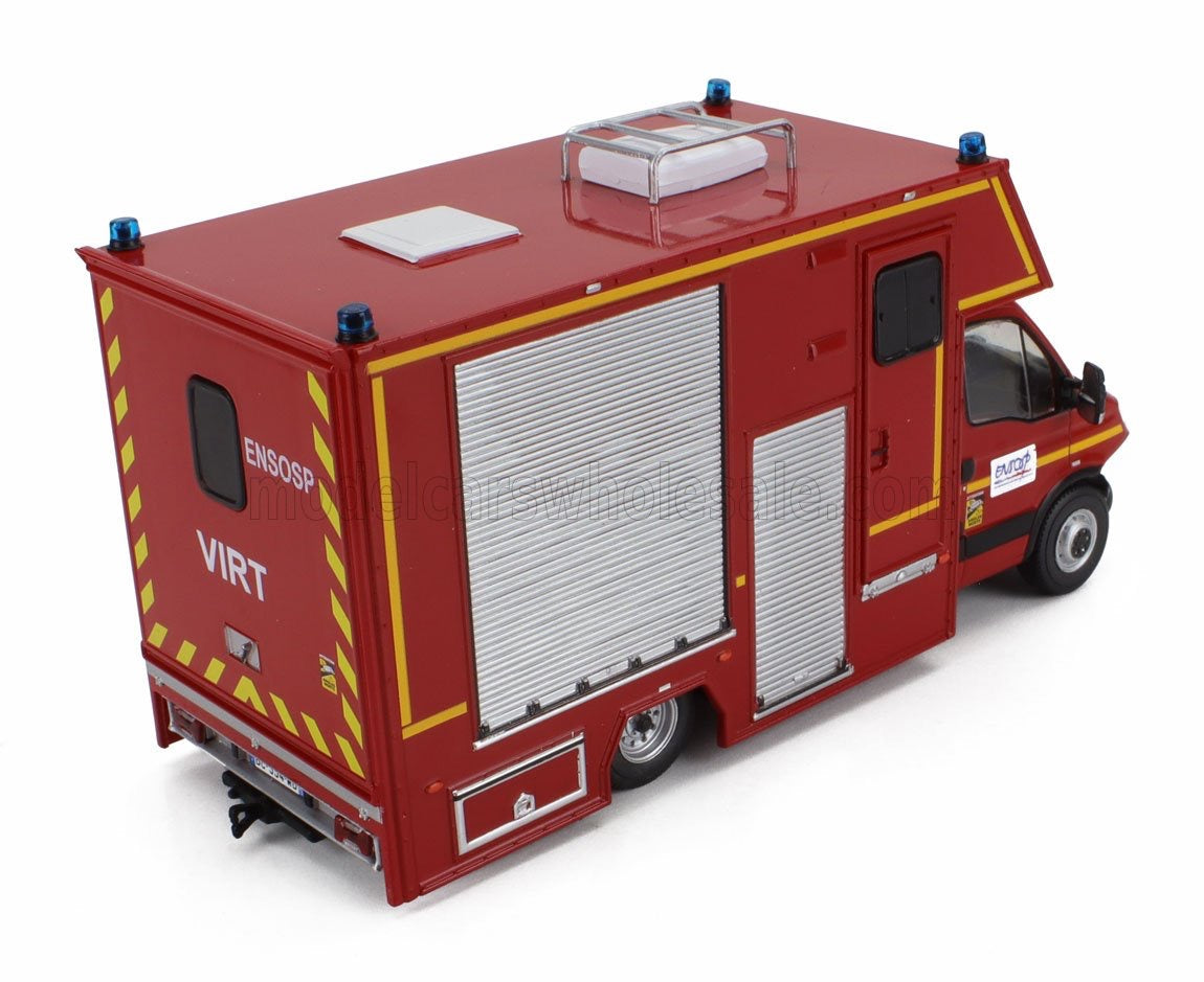HACHETTE - 1/43 - IVECO FIAT - DAILY VAN VEHICULE D'INTERVENTION RISQUES TECHNOLOGIQUES FIRE ENGINE 2014 - RED WHITE SILVER