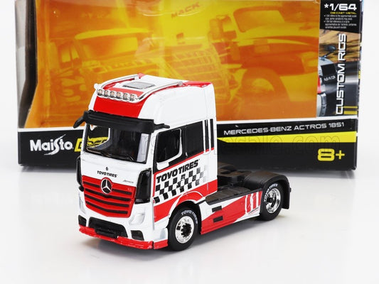 Maisto Design 1:64 Die-Cast Custom Rigs MERCEDES BENZ - ACTROS 1851 MP4 GIGASPACE TRACTOR TRUCK 2-ASSI TOYO TIRES 2018 - WHITE RED Opening Hood