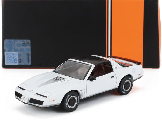 1/43 IXO-MODELS PONTIAC - FIREBIRD TRANS AM 1982 - WHITE in Display Case
