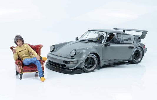 1/18 SOLIDO – Die-Cast PORSCHE 911 964 RWB BODYKIT NARDO GREY 2024 WITH AKIRI NAKAI FIGURE IN CHAIR – LIMITED EDITION