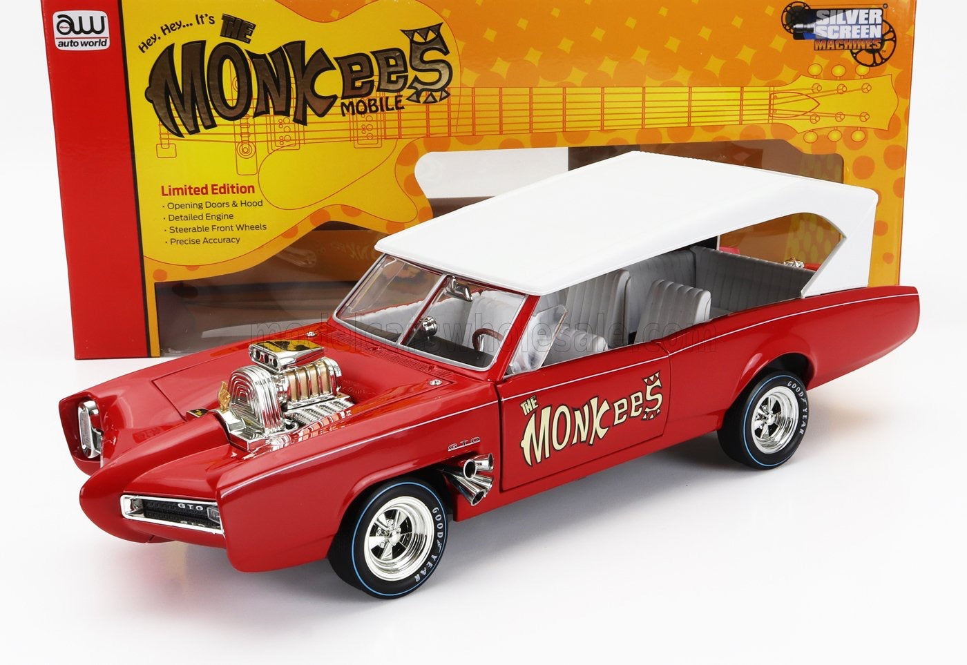 1/18 AUTOWORLD PONTIAC - GTO CONVERTIBLE MONKEEMOBILE - THE MONKEES 1966 - RED WHITE LIMITED EDITION