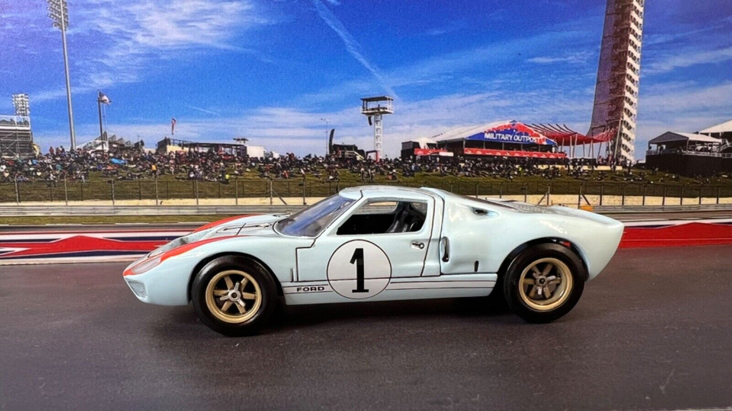 Custom Super Detailed 1:43 Die-Cast Ford GT40 Le Mans 24h 1969 #1 Ken Miles Case