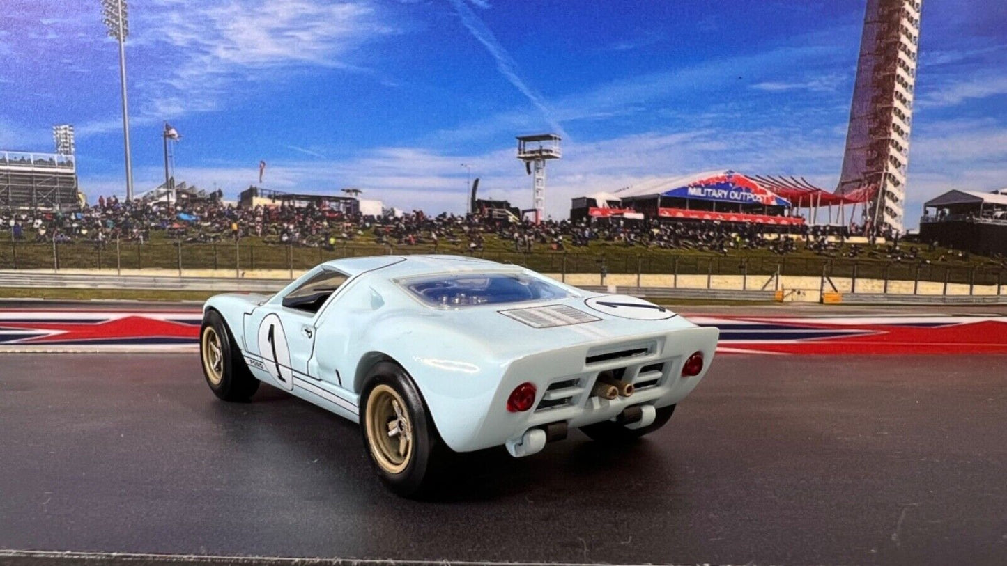 Custom Super Detailed 1:43 Die-Cast Ford GT40 Le Mans 24h 1969 #1 Ken Miles Case