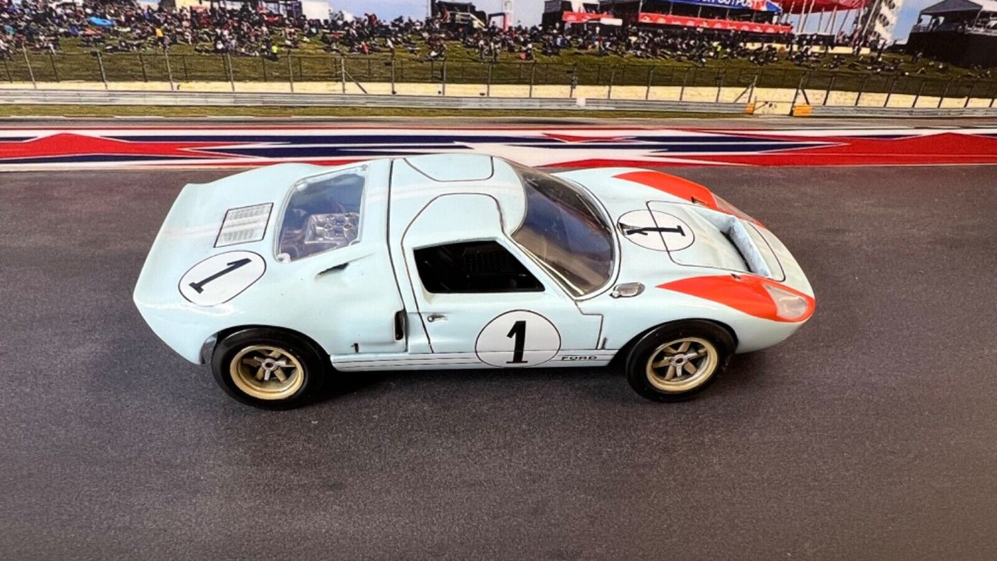 Custom Super Detailed 1:43 Die-Cast Ford GT40 Le Mans 24h 1969 #1 Ken Miles Case