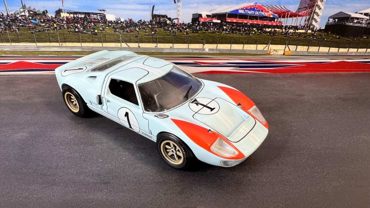 Custom Super Detailed 1:43 Die-Cast Ford GT40 Le Mans 24h 1969 #1 Ken Miles Case