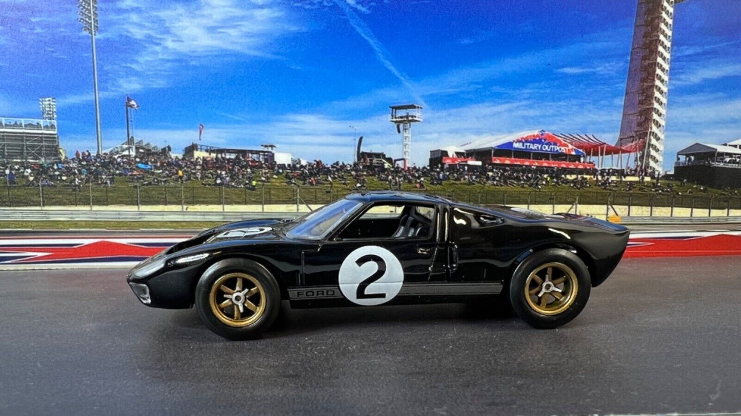 Custom Super Detailed 1:43 Die-Cast Ford GT40 Le Mans 24h 1969 #2 Bruce McLaren