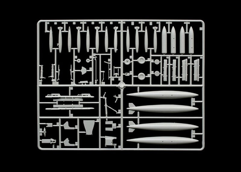 ITALERI 1/48 McDONNEL DOUGLAS A-4 E/F/G/ SKYHAWK 6 VERSIONS USN USMC IAF RAN NEW MODEL KIT