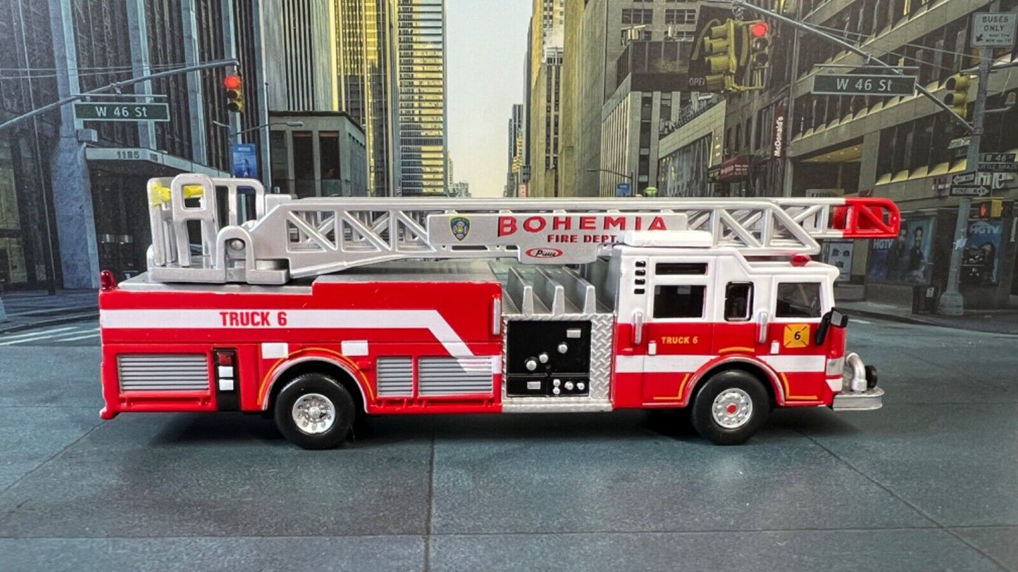 Hachette Collection Resin 1/87 Quint Pierce Fire Ladder Truck Fire Engine 2005 Bohemia Fire Dept N 6