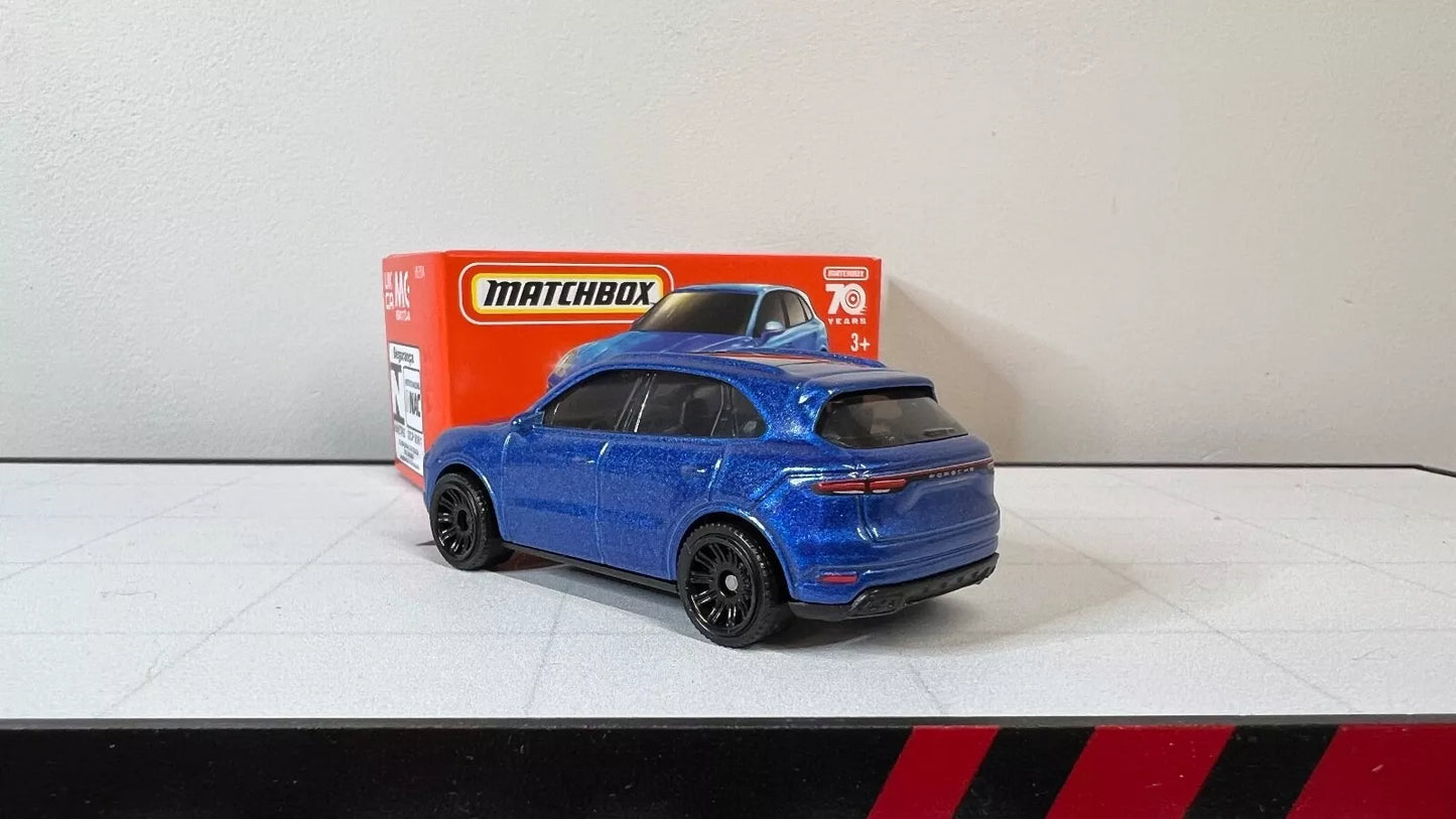 2023 Matchbox Power Grab 78/100 PORSCHE Cayenne Turbo Blue Metallic 70 Years New