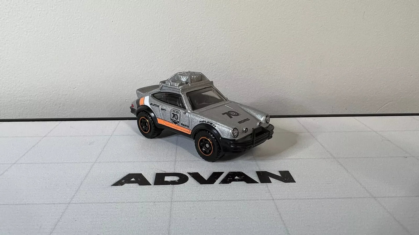 2023 MATCHBOX Power Grab #80/100 1985 Porsche 911 Rally 70 Years SPECIAL Box